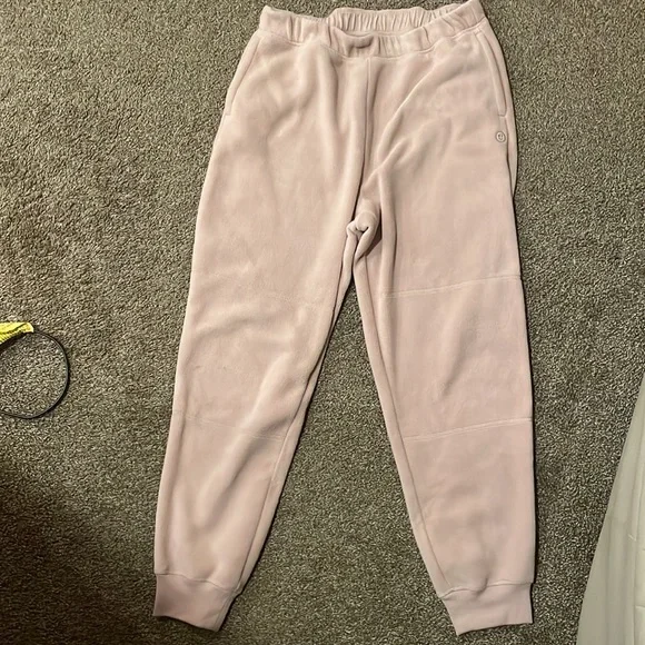 Holly Hicks Fleece Sweatshirt/Sweatpant set - Picture 3 of 4